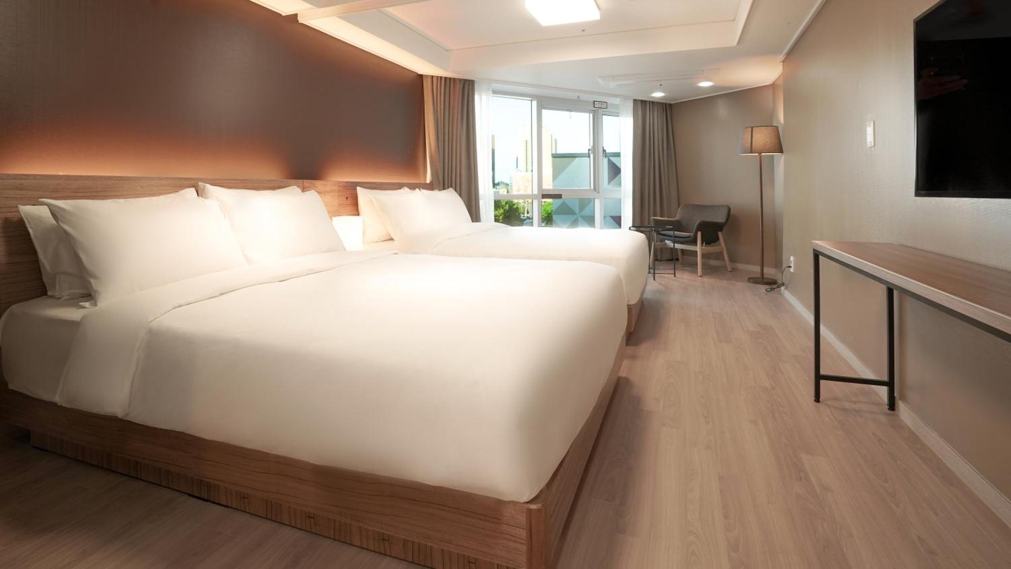 Marinabay Sokcho Hotel Екстериор снимка